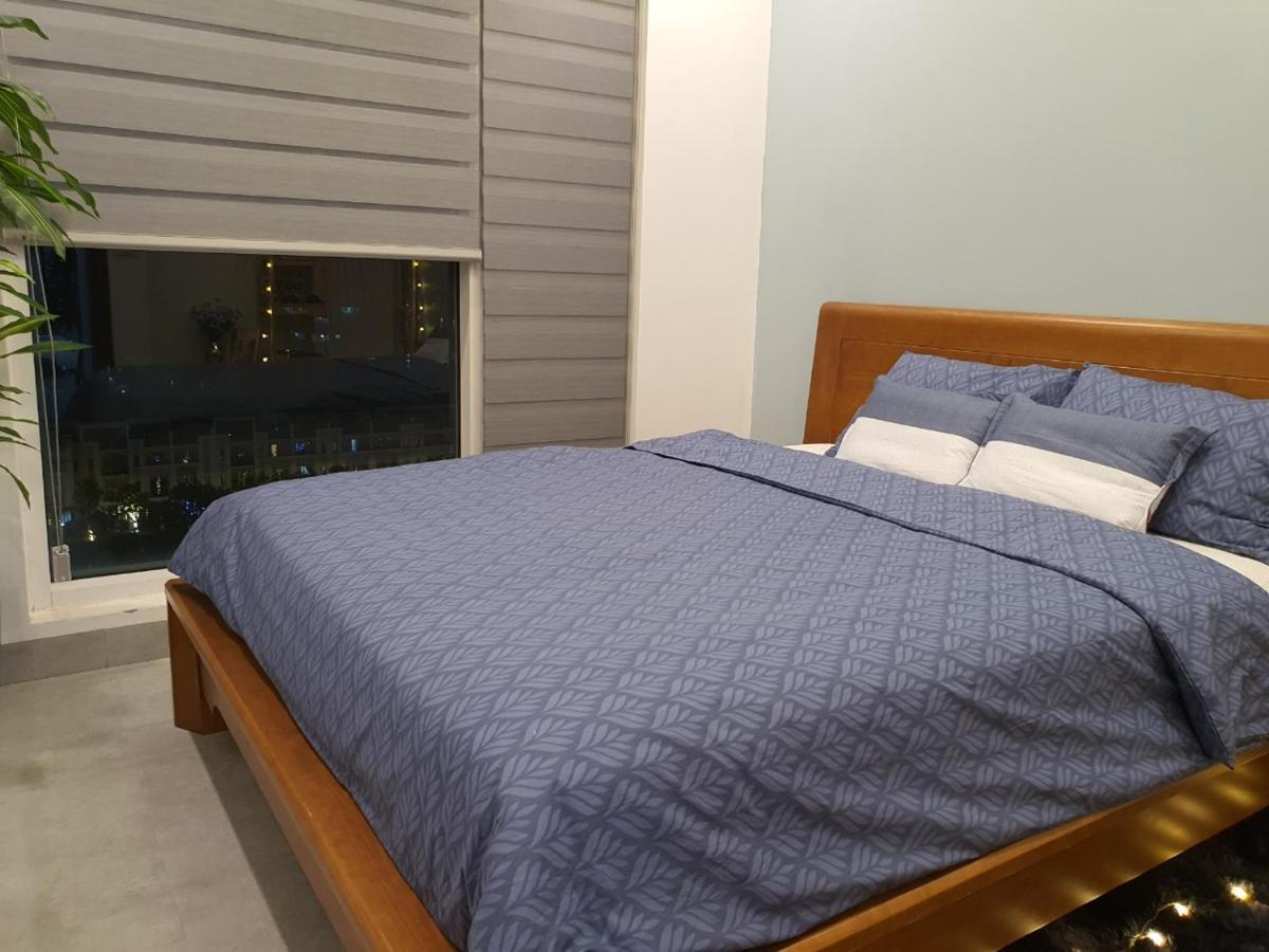 Tulip Homestay Ha Long Exterior foto