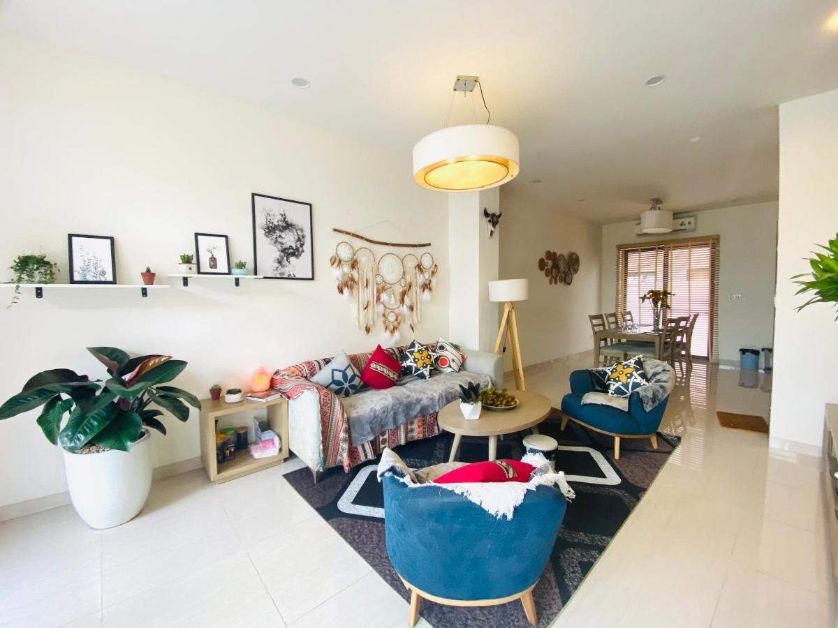 Tulip Homestay Ha Long Exterior foto